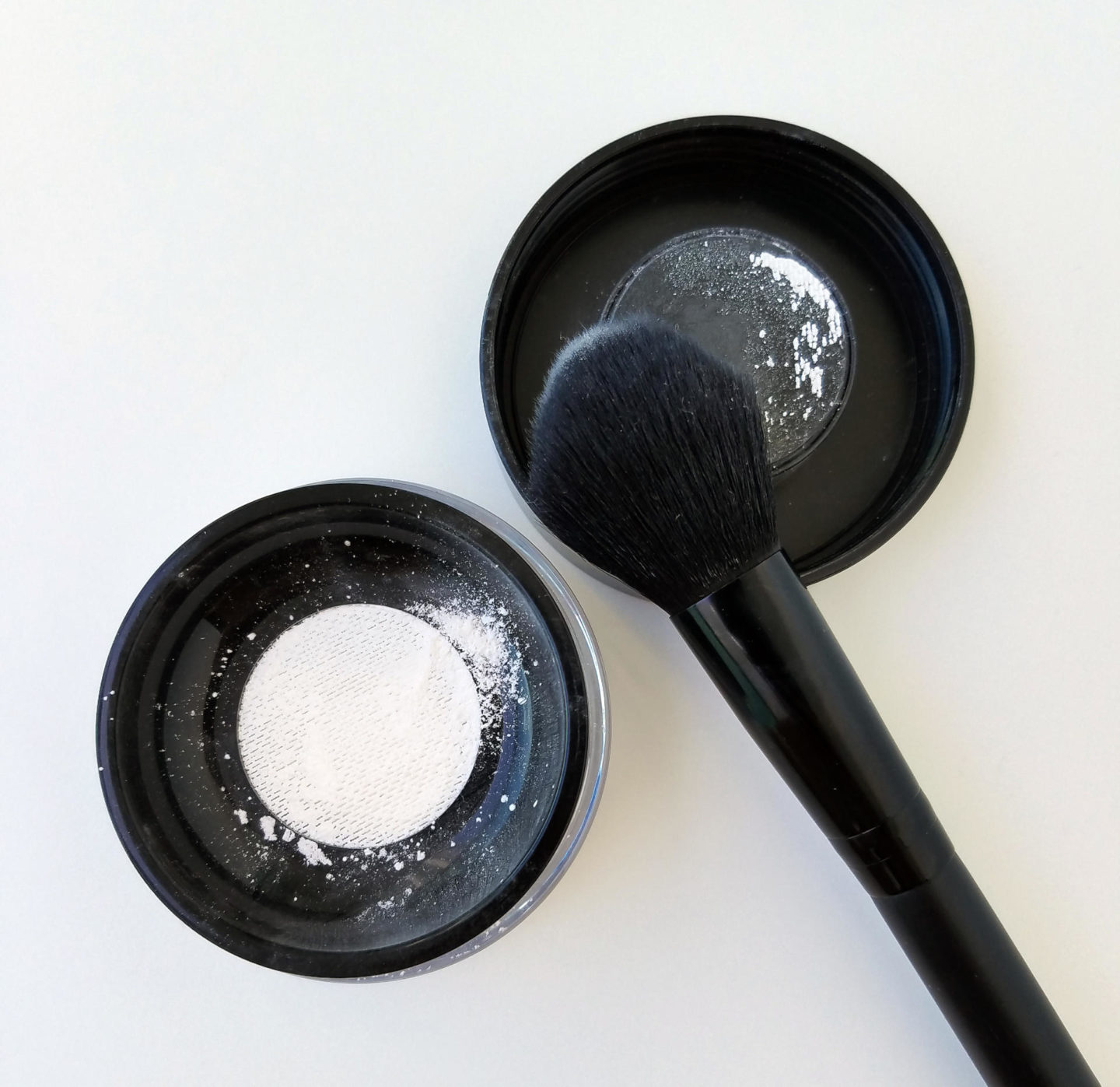 Rouge Bunny Rouge Diaphanous Powder