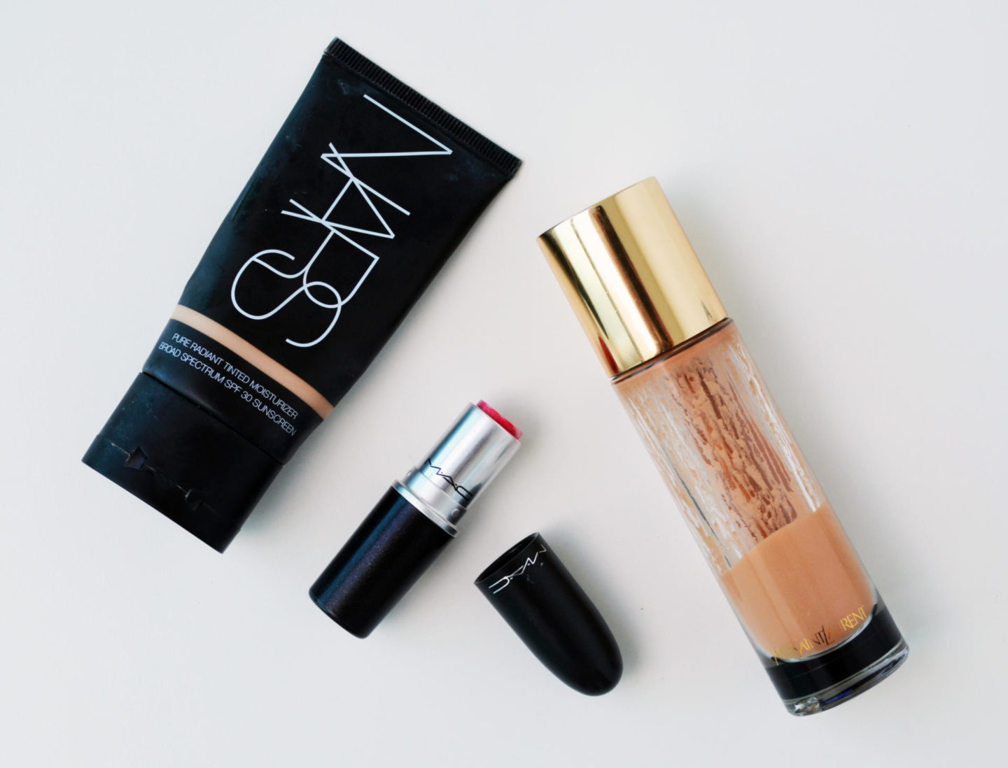 NARS 'Pure Radiant' Tinted Moisturizer Broad Spectrum 