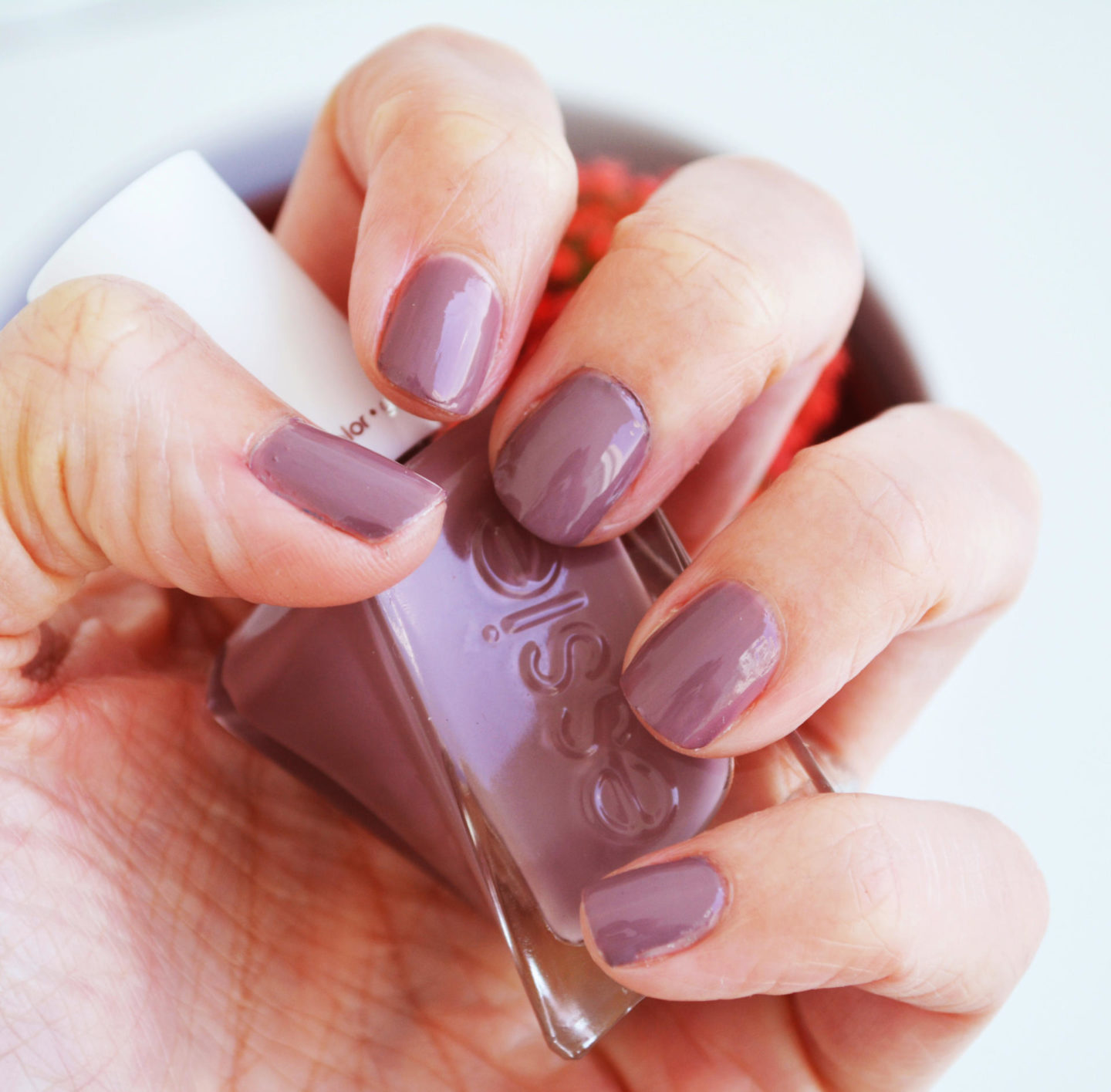 Essie Gel Couture Take Me to Thread