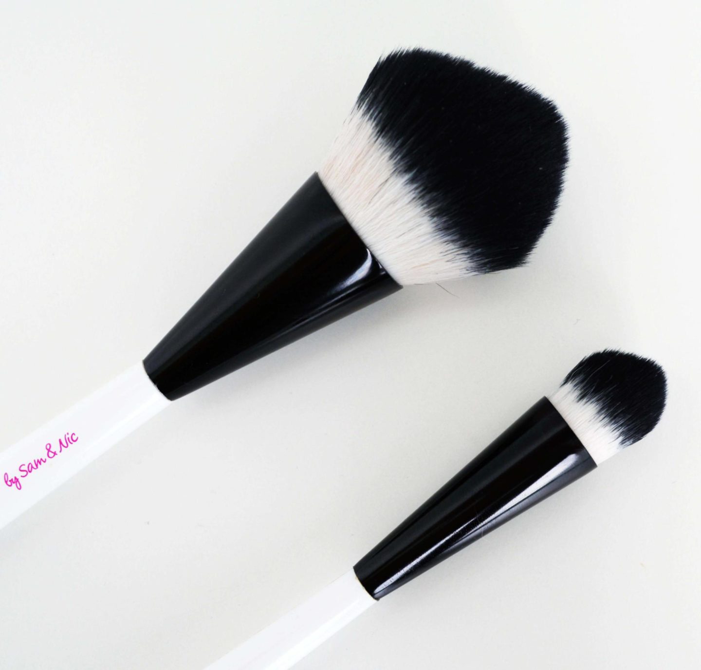 Real Techniques MultiTech Brushes 