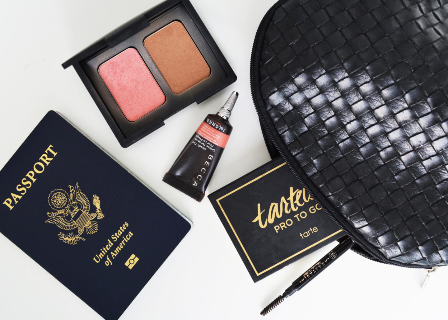 What’s In My Travel Makeup Bag?