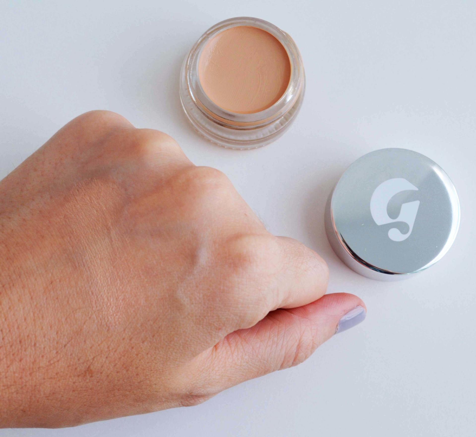 Glossier Stretch Concealer 