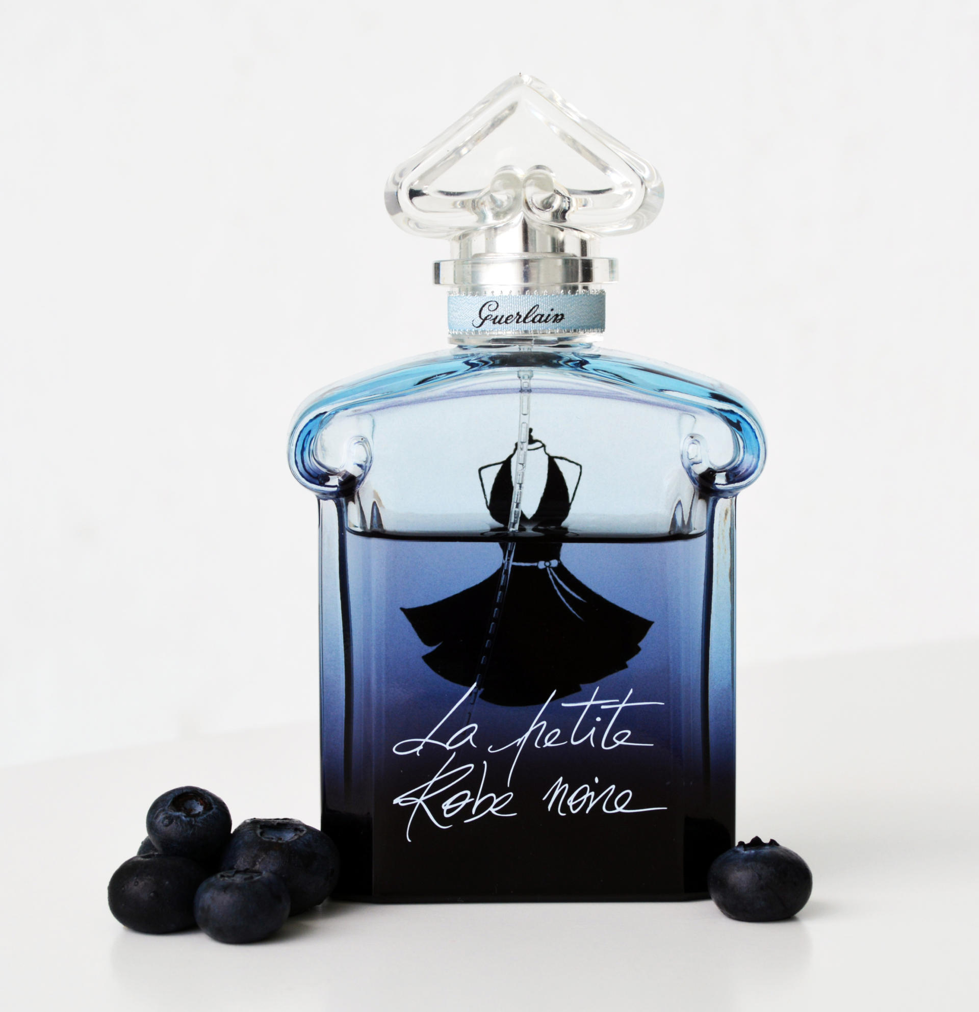 Review Guerlain La Petite Robe Noire Intense