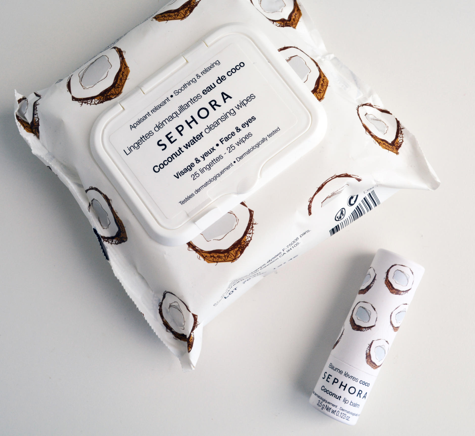 Sephora Cleansing & Exfoliating Wipes in Coconut Water