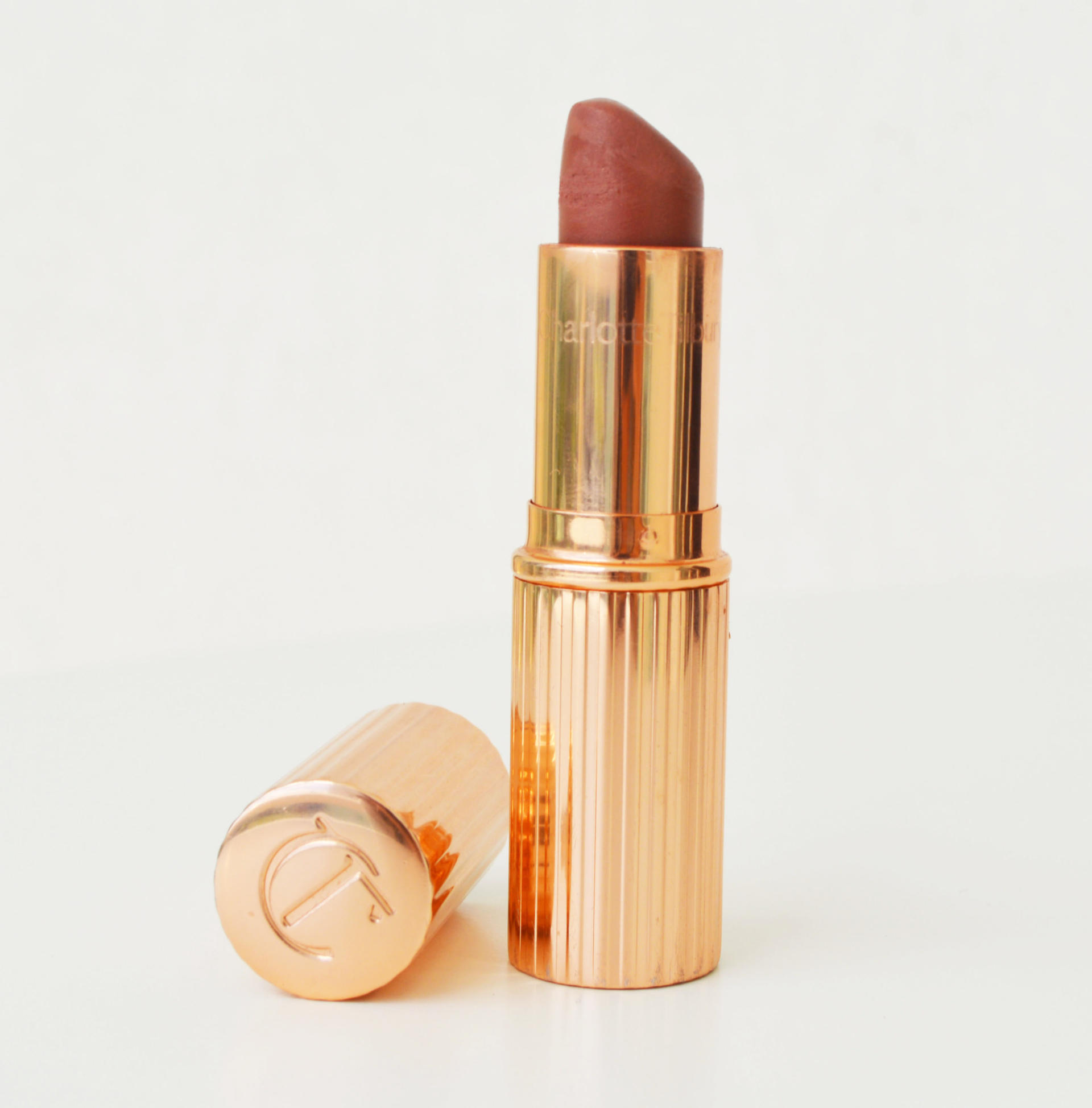 Charlotte Tilbury Matte Revolution Lipstick in Very Victoria