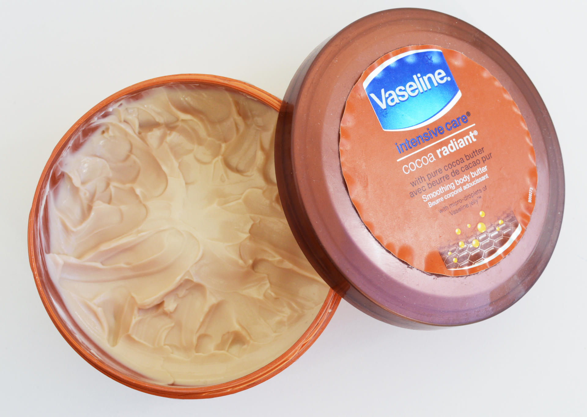 Vaseline Cocoa Radiant Smoothing Body Butter
