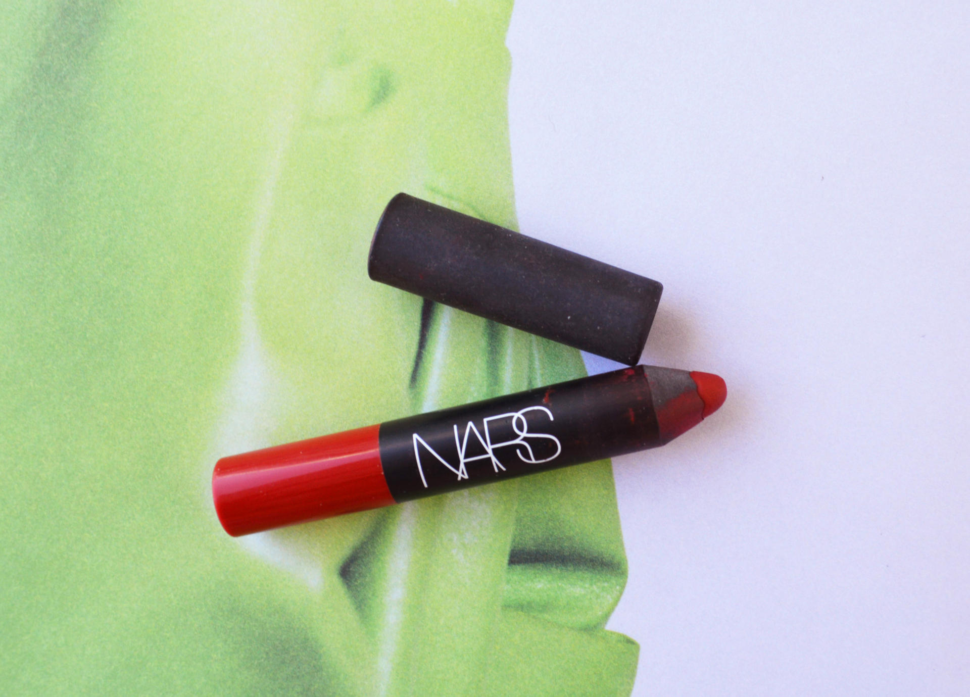 NARS Velvet Matte Lip Pencil in Cruella